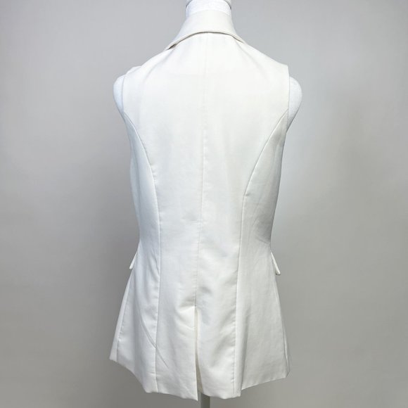 Stylish White Vest for Women Pre-owned - Size S - Picture 5 of 9